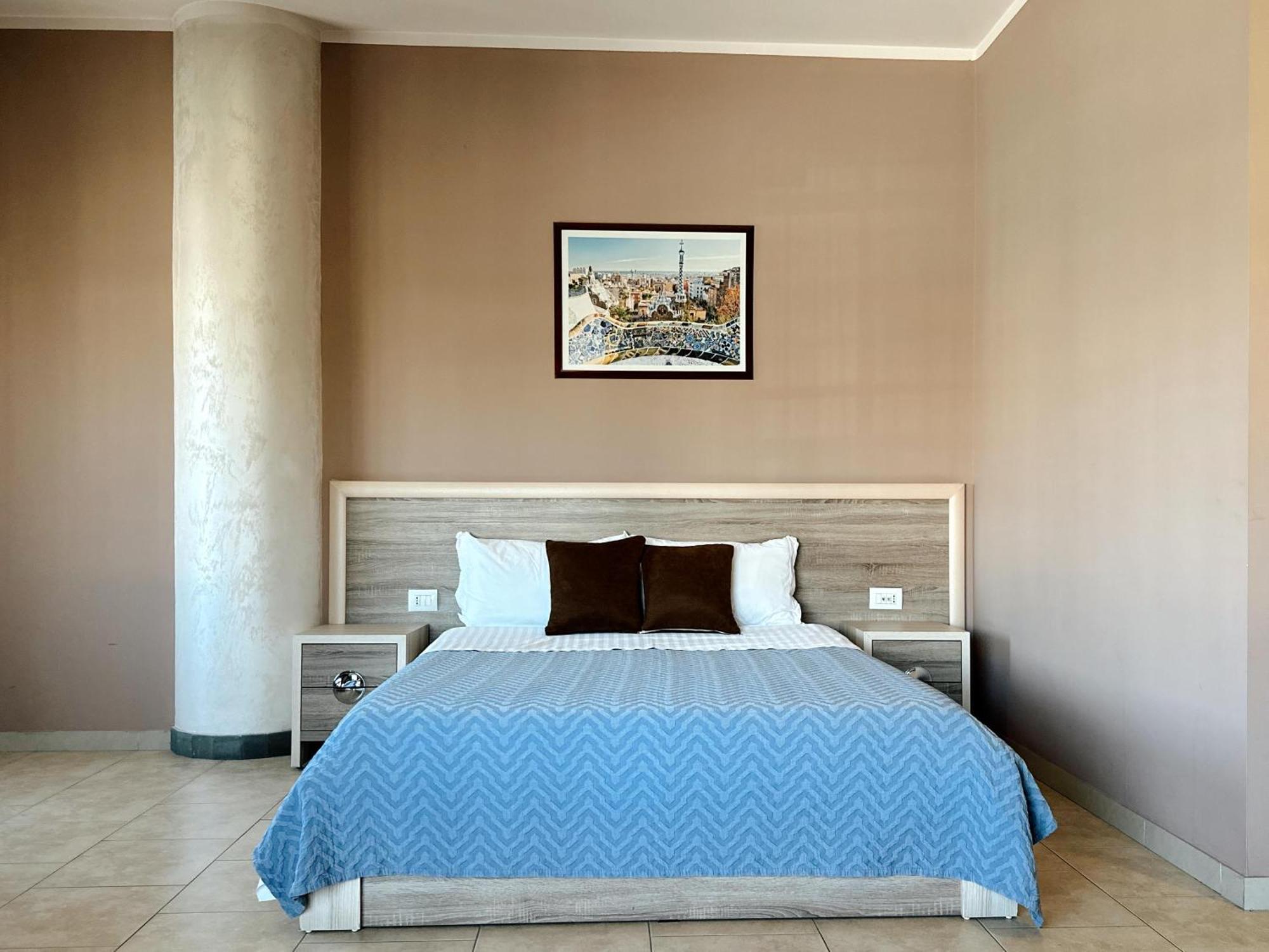 Hotel Terminal Tirana Bregu i Lumit Екстериор снимка